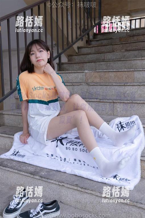 BoBoSocks袜啵啵-稚予 BoBoSocks袜啵啵 - 有稚予在,魔女装不怕冷!高清资源,让你从此告别‘魔女寂寞’!