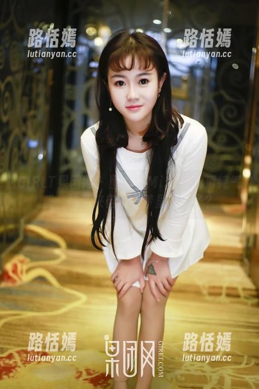 GIRLT果团网 - 图集中Miss琪的清纯气质，恍若来自某个梦里的仙子？