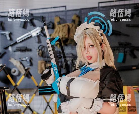 武藏写真，KANEKO_咔喵教你如何把优雅与随性“吃”得恰到好处。