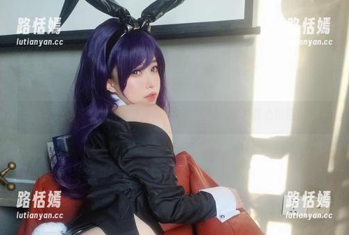 蓝色泳装女仆K酱，难得一见的cos图片赏心悦目