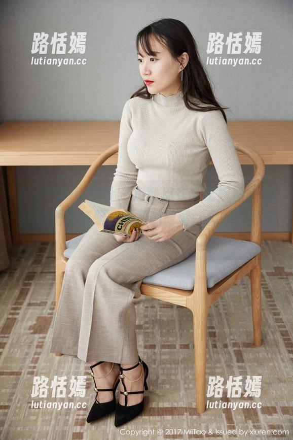 MiiTao蜜桃社-王婉悠Queen MiiTao蜜桃社 - 定制皮衣与王婉悠Queen的图集搭配,难得的时髦,但打理起来真麻烦。