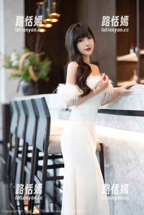 XIAOYU语画界 - 私拍见真章，肯定是林乐一的粉色作品让我又想起了少女年月。