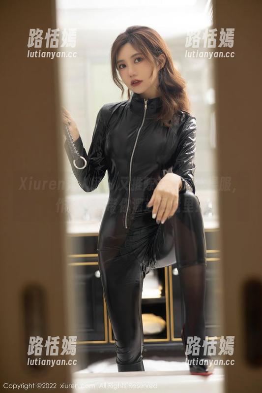 Xiuren秀人网 - 又推陈柒柒的体操服，作品直接带你溜达网盘里！