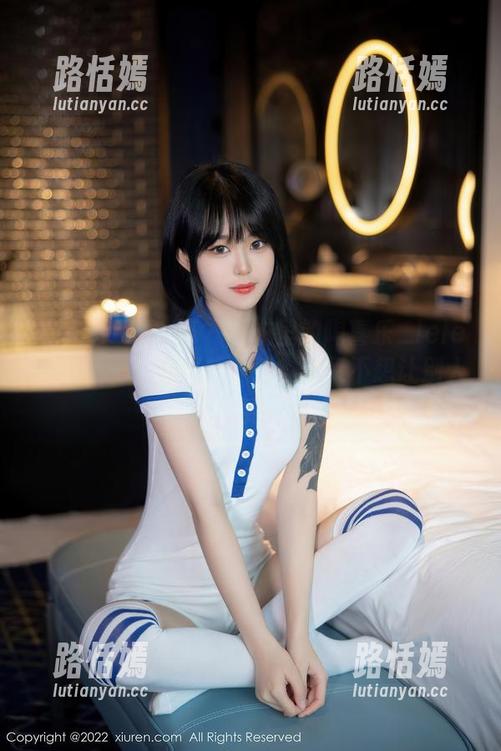 Xiuren秀人网 - 毛衣里的陶喜乐_lele，随便一张都好想下载，但又不想让别人看到。