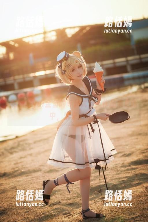 制服是yui金鱼的专属武器，作品集更新中，快来品味！
