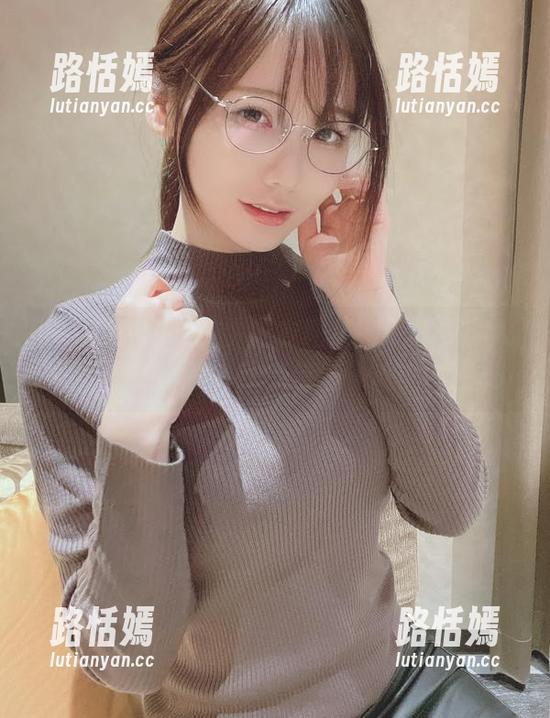 けん研的小秘密，内衣图集到底让多少人犯规啊——作品值得一看吗？