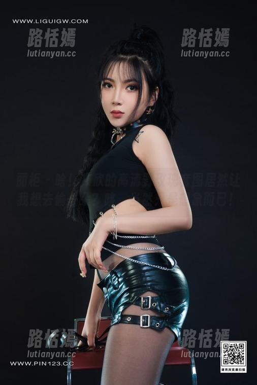 丽柜 - 啥！文欣的高清野玫瑰套图居然让我想去偷一朵？咳，当然只是想象而已！