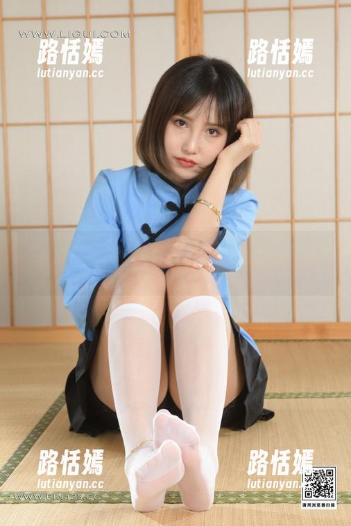 丽柜 - 女教练与免费图集：英子的遭遇可以当个金牌榜样！
