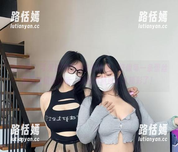 微密圈 - 可爱的肉巴的蕾丝内衣，好像每一条蕾丝都是在悄悄说话，原图和图包都太精彩了！