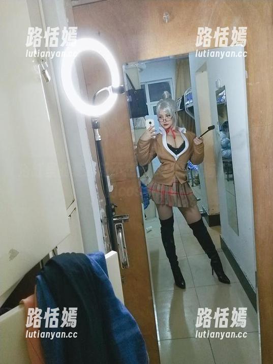 浴缸里的夏鸽鸽不想起床：偶尔脑洞大开的cos梦境