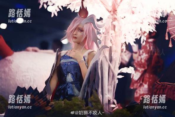 奶狮不咬人 小心丢失控制!奶狮不咬人的写真分享“不知火”,一看就让人忍不住。