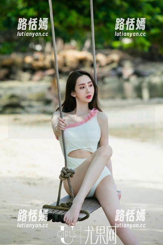 尤果网 - 飙升的飞Angelababy：浴室漫游大更新！光线太美，竟让我想洗澡。