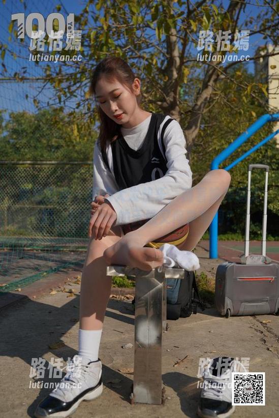 异思趣向 - 精选大发快乐，随着婉萍晒太阳，Fläche的天地又何尝单调？