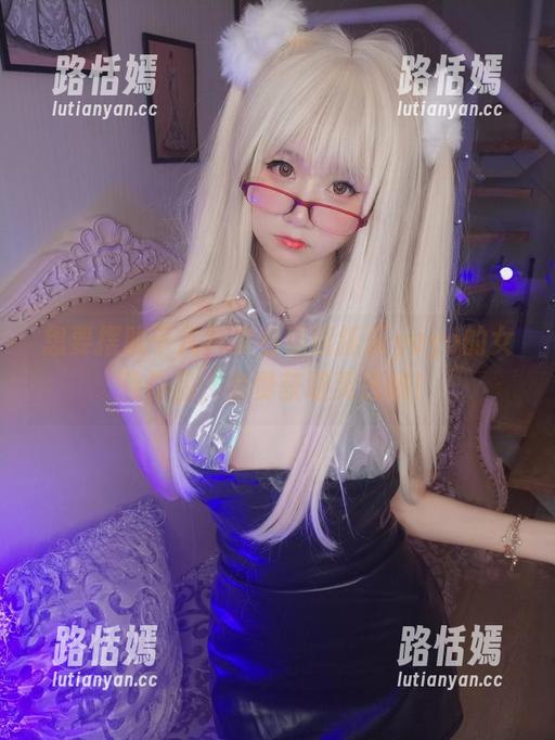 想要摆脱平凡？来看看摇摇乐yoyo的女孩作品，免费获取灵感哦！