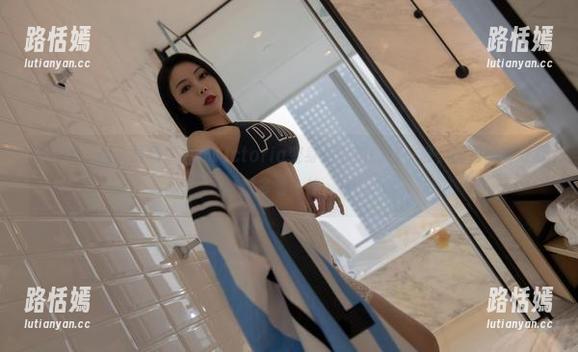 微密圈 - 极品福利！果儿Victoria变身兔女郎的这一波，图包内容让我想多看一遍。