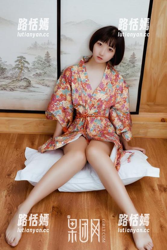 果团网-陈雅漫 果团网 - 最新原图!这夏天,陈雅漫又放了个大招,实在太难顶了。
