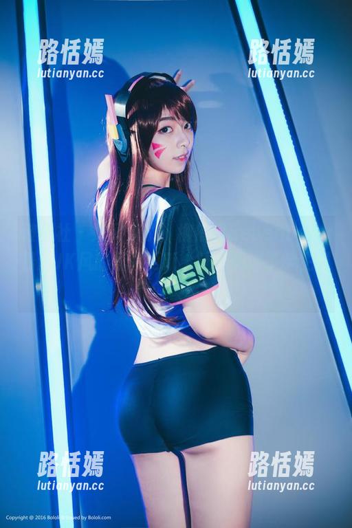 波萝社 - 她又来了！柳侑绮Sevenbaby最新JK风的写真更新，让我想起了学生时代的傻事！