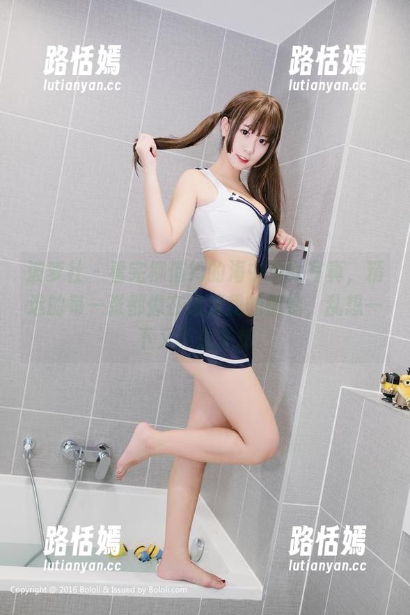 波萝社 - 看完柳侑绮的海中少女写真，精选的每一张都像在撩拨我的情绪，乱想一下又不想多想。