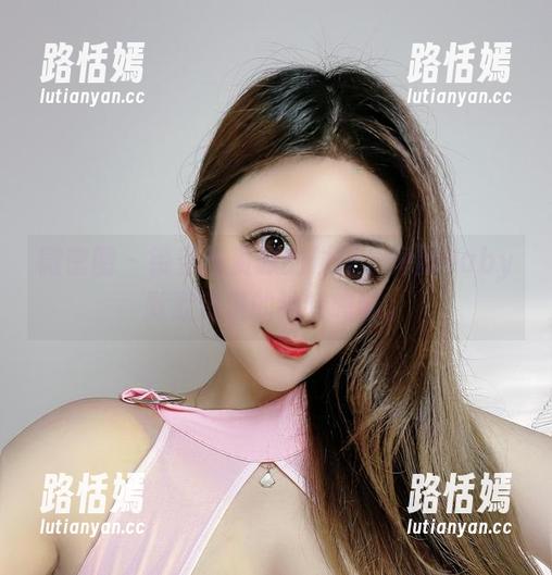 微密圈 - 镂空与资源的碰撞，海豚baby默默传递的独特鸣响。