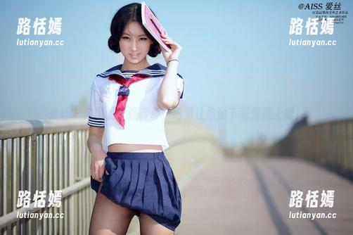 爱丝 - 何冉的女孩传奇，高清让你的下载量没上限！