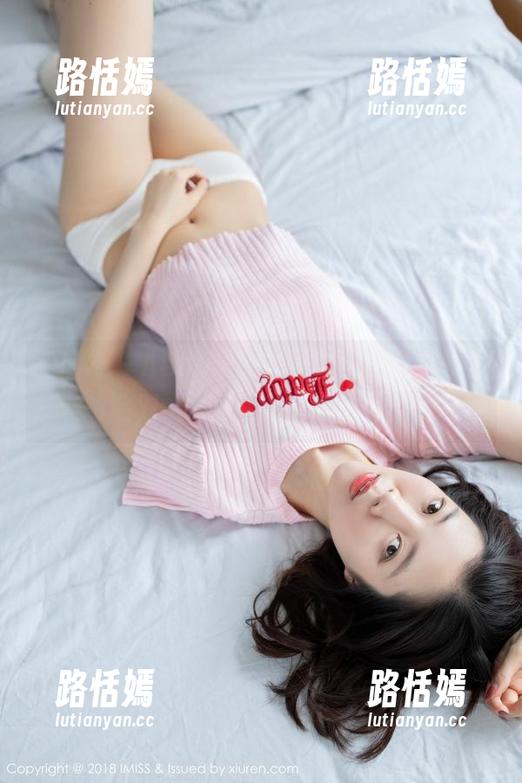爱蜜社 - Abby李雅的天台美图，没想到我也会对这高度有种“想去”的冲动