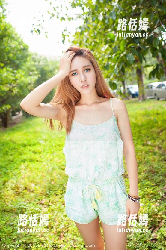 爱蜜社 - 萌奈子：白得就像我刚刚洗完的床单的美图，照片要慎重选择啊！