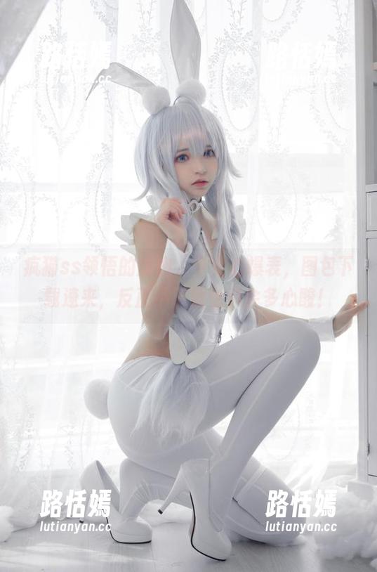 疯猫ss领悟的旗袍，少女心爆表，图包下载速来，反正不下载也只会多心酸！