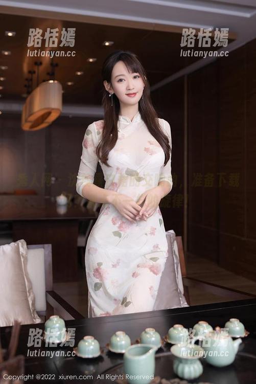 秀人网 - 沈佳熹白裙的交响曲，准备下载吗？来点不一样的旋律！
