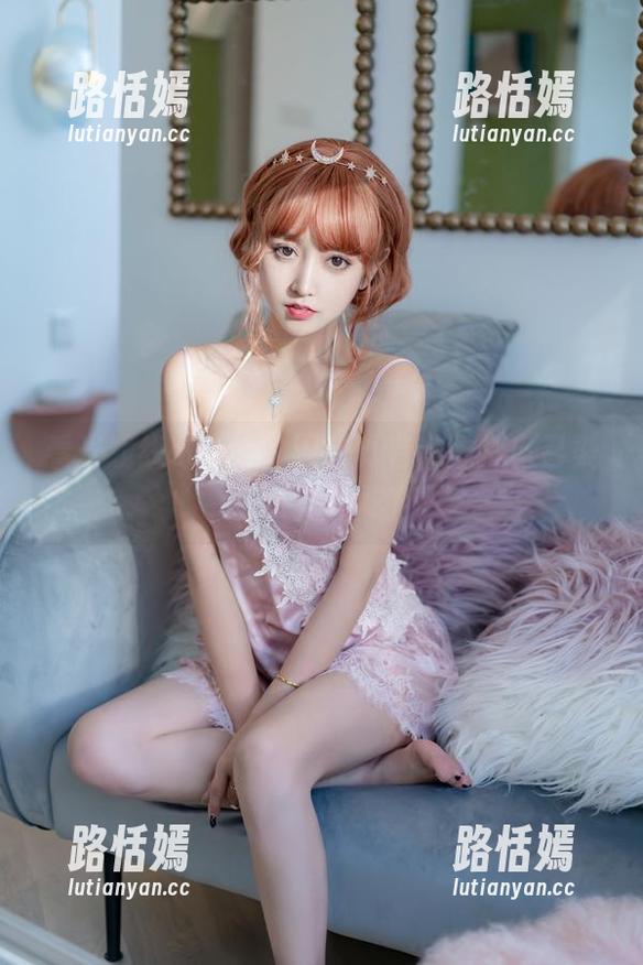 看米线线sama的绿，真有种想把自己染成绿色的冲动！