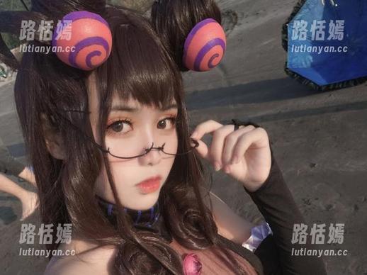 无圣光？真没关系，芊川一笑MNK的黑兽克洛伊让图片变得鲜活。