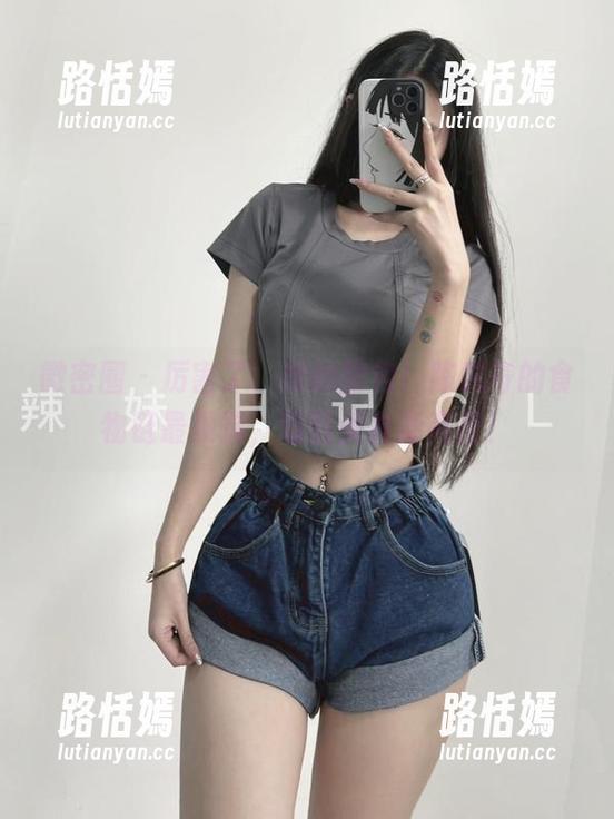 微密圈 - 厉害了，我的图包！陈佩奇的食物链最顶端，驾驭美食新高度！