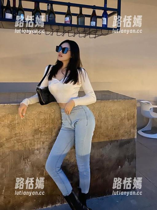 微密圈 - 陈佩奇的免费图包：风格各异，随时掉新审美