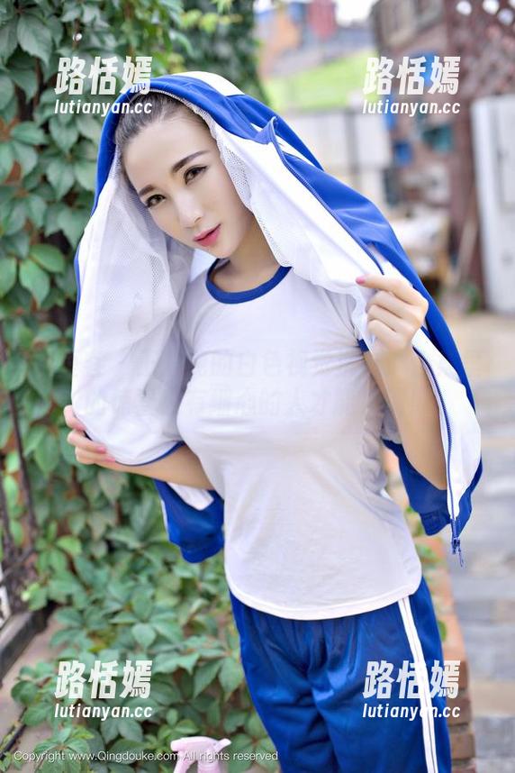 青豆客 - 王语纯的白色视觉洗礼：合集里的惊喜只有细心的人才能发现！