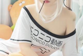 精选黑猫猫ovo的美图,谁还敢说没有女神光环!